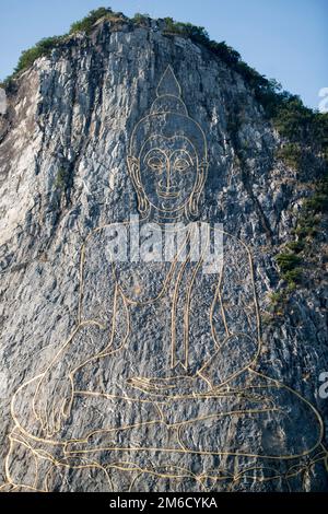 THAILAND, PATTAYA, BUDDHA-KLIPPE, KHAO CHEE CHAN Stockfoto