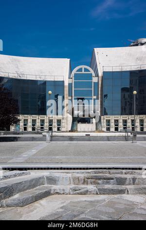 Eintritt zum neuen slowakischen Nationaltheater in Bratislava Stockfoto