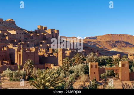 Das berühmte alte Kasbah-Dorf Ait Ben Haddou in Marokko Stockfoto