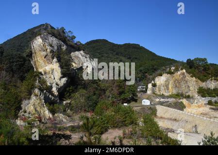 Kaolin-Steinbruch Izumiyama in Arita, Kyushu Island. Der erste Standort, der in Japan für Kaolin entdeckt wurde, den Rohstoff für die Herstellung von Porzellanerde. Stockfoto