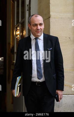 Paris, Frankreich, 03/01/2023, Ankunft von Laurent Berger, Generalsekretär des französischen Demokratischen Gewerkschaftsbundes (CFDT) im Matignon Hotel, wo Premierministerin Elisabeth Borne die Sozialpartner Julien Mattia / Le Pictorium / Alamy Live News empfängt Stockfoto