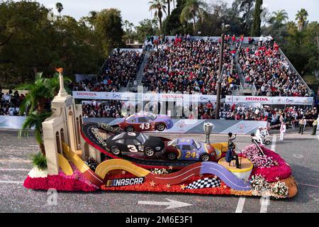 Pasadena, Vereinigte Staaten Von Amerika. 02. Januar 2023. Die 134. Rose Parade findet jährlich am 2. Januar 2023 in Pasadena, Kalifornien, statt. (Foto: Dominick Sokotoff/Sipa USA) Guthaben: SIPA USA/Alamy Live News Stockfoto