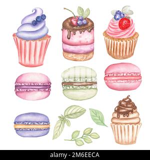 Handgezeichnetes Bäckerei-Set in Aquarellfarben. Macaron, Schokoladen-Cupcake, Mini-Kuchen mit Beeren, Erdbeeren- und Heidelbeeren-Cupcakes Illustrationen und Minzblätter Stockfoto