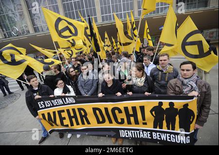 Wien, Österreich. 17. Mai 2014 Demonstration der Osterreichischen Identitätsbewegung in Wien Stockfoto