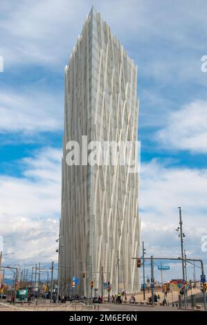 BARCELONA, SPANIEN - 6. MAI 2 die modernen Architekturen des Telefonica Torre Diagonal ZeroZero Turms Stockfoto