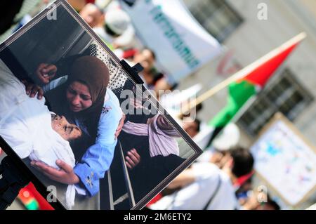 Wien, Österreich. 11. Juli 2015 Demonstration zum al-Quds-Tag in Wien Stockfoto