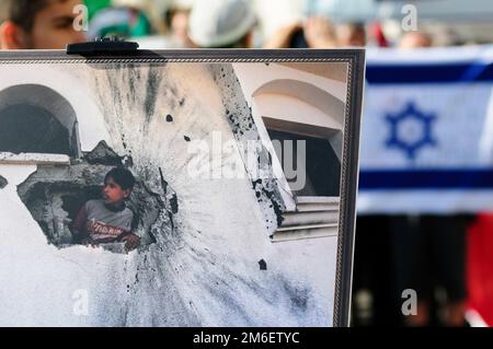 Wien, Österreich. 11. Juli 2015 Demonstration zum al-Quds-Tag in Wien Stockfoto