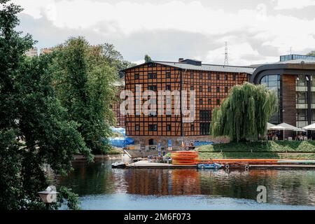 12.07.2020. Bydgoszcz. Polen. Eine Reise nach Bydgoszcz. Europäische Stadtarchitektur. Altstadt in Polen. Stockfoto