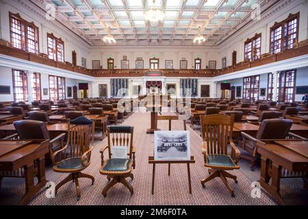 Frühling 2016 – Austin, Texas, USA – Austin Central Street im Stadtzentrum. Leerer Tagungsraum im Texas State Capitol Building Stockfoto