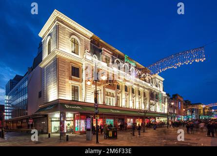 Fenwick at Christmas, Northumberland Street Newcastle upon Tyne, Tyne & Wear, England, Großbritannien Stockfoto