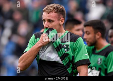 Reggio Emilia, Italien. 04. Januar 2023. Davide Frattesi von US Sassuolo reagiert während des Fußballspiels Serie A zwischen US Sassuolo und UC Sampdoria im Citta del Tricolore Stadion in Reggio Emilia (Italien), Januar 4. 2023. Foto Andrea Staccioli/Insidefoto Credit: Insidefoto di andrea staccioli/Alamy Live News Stockfoto