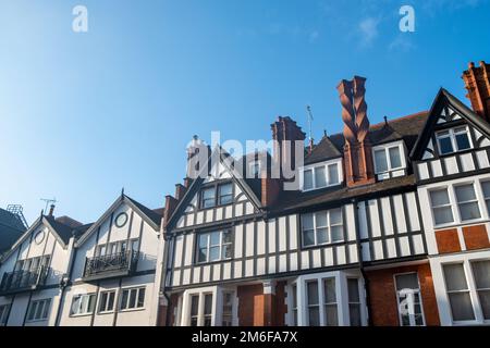 Knightsbridge, London - gehobene Luxus-Stadthäuser in der Knightsbridge Gegend im Zentrum von West-London Stockfoto