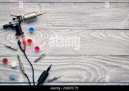 Tattoo-Maschine, Werkzeuge und Zubehör Stockfoto