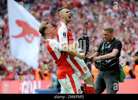 Aaron Ramsey von Arsenal feiert das Siegertor – Arsenal gegen Chelsea, das Emirates FA Cup-Finale, Wembley Stadium, London – 27. Mai 2017. Stockfoto