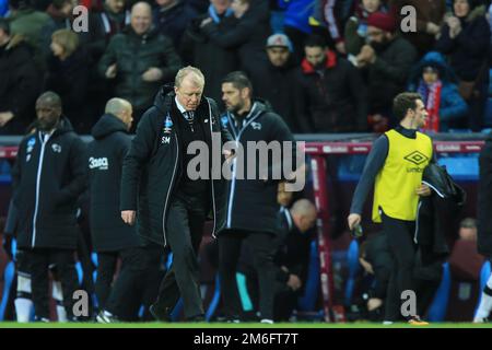 Ein heruntergekommener Derby County Manager Steve McClaren zur Vollzeit - Aston Villa gegen Derby County, Sky Bet Championship, Villa Park, Birmingham - 25. Februar 2017. Stockfoto