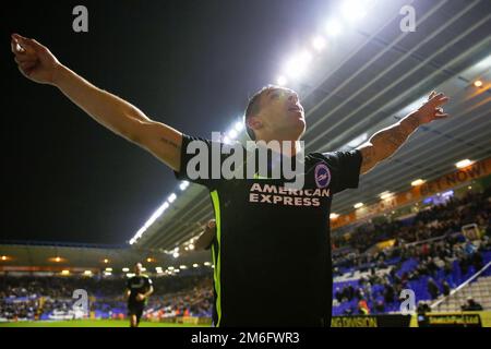 Anthony Knockaert von Brighton & Hove Albion feiert nach der Niederlage von Birmingham City 2-1 - Birmingham City gegen Brighton & Hove Albion, Sky Bet Championship, St. Andrew's, Birmingham - 17. Dezember 2016. Stockfoto