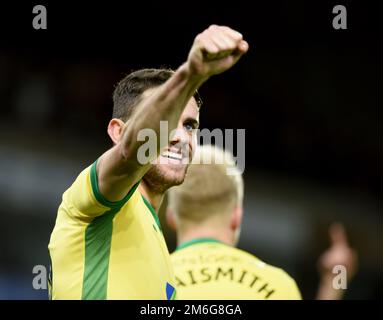 Robbie Brady aus Norwich City trifft und feiert das dritte Tor – Norwich City gegen Brentford, Sky Bet Championship, Carrow Road, Norwich – 3. Dezember 2016. Stockfoto