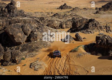 204 PETERHANSEL Stephane (Fra), BOULANGER Edouard (Fra), Team Audi Sport, Audi RS Q e-tron E2, Auto, Action während der Phase 4 des Dakar 2023 um Hail, am 4. Januar 2023 in Hail, Saudi-Arabien - Foto: Julien Delfosse/DPPI/LiveMedia Stockfoto