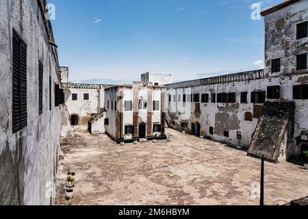 Kapelle im Innenhof von Elmina Castle, St. George's Castle, Festung, Sklavenschloss, Elmina, Gold Coast, Golf von Guinea, Ghana Stockfoto