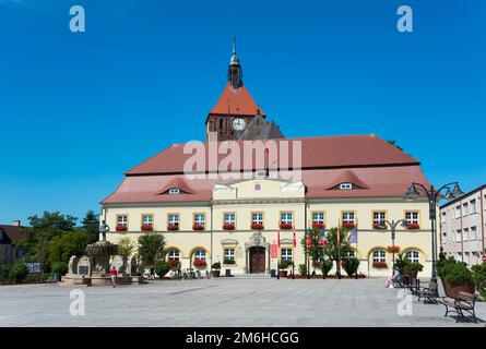 St. Marienkirche und Rathaus, Darlowo, Rügenwalde, Powiat Slawienski, Schlawe, Ostsee, Woiwodschaft Westpommern, Polen, Europa Stockfoto