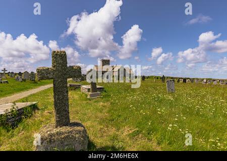 Tintagel - Mai 30 2022: Die legendäre antike Stadt Tintagel in Cornwall, England. Stockfoto