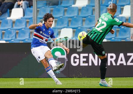 Reggio Emilia, Italien. 04. Januar 2023. Tommaso Augello (Sampdoria) während des Spiels US Sassuolo gegen UC Sampdoria, italienischer Fußball Serie A in Reggio Emilia, Italien, Januar 04 2023 Kredit: Independent Photo Agency/Alamy Live News Stockfoto