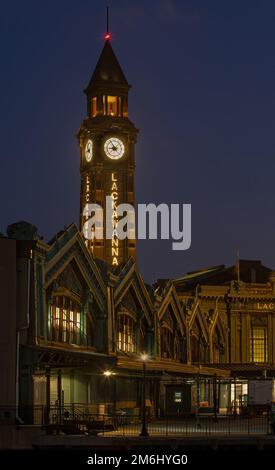 Hoboken Terminal ist einer der wichtigsten Verkehrsknotenpunkte im Gebiet von New York City. Das Werk befindet sich in Hoboken, Hudson County, New Jersey. Stockfoto