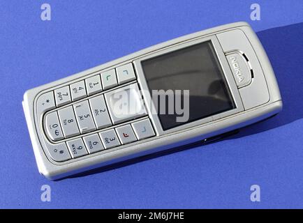 Altes Nokia-Monoblock-Handy Stockfoto