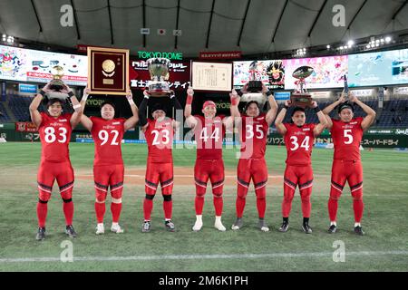 Tokyo Dome, Tokio, Japan. 3. Januar 2023. Fujitsu Frontiers Team Group, 3. JANUAR 2023 - American Football : American Football Japan Championship 'Rice Bowl' Award Zeremonie im Tokyo Dome, Tokio, Japan. Kredit: AFLO/Alamy Live News Stockfoto