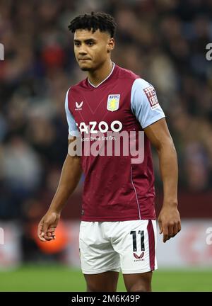 Birmingham, Großbritannien. 4. Januar 2023. Ollie Watkins von Aston Villa während des Premier League-Spiels im Villa Park, Birmingham. Der Bildausdruck sollte lauten: Darren Staples/Sportimage Credit: Sportimage/Alamy Live News Stockfoto