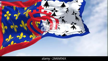 Pays de la Loire-Flagge, die an klaren Tagen im Wind winkt Stockfoto