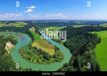 Traumhafte Landschaft im Voralpenland an der Iller Stockfoto