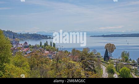 Sipplingen am Bodensee mit Kirche St. Martin Stockfoto