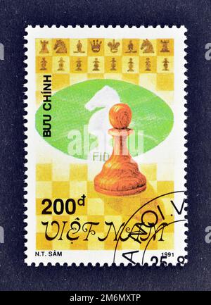 Abgesagte Briefmarke, gedruckt von Vietnam, auf der Bauer, Schach, ungefähr 1991. Stockfoto