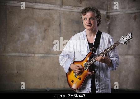 Jakko Jakszyk fotografiert in Elstree Studios, London. Stockfoto