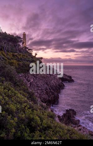 Seascape um Cap Ferrat an der französischen Riviera Stockfoto