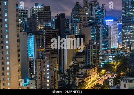 Von den Wolkenkratzern der Hong Kong Special Administrative Region Nacht Anzeigen Stockfoto