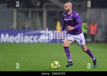 Florenz, Italien. 04. Januar 2023. Riccardo Saponara (ACF Fiorentina) während des Spiels ACF Fiorentina vs AC Monza, italienisches Fußballspiel Serie A in Florenz, Italien, Januar 04 2023 Kredit: Independent Photo Agency/Alamy Live News Stockfoto