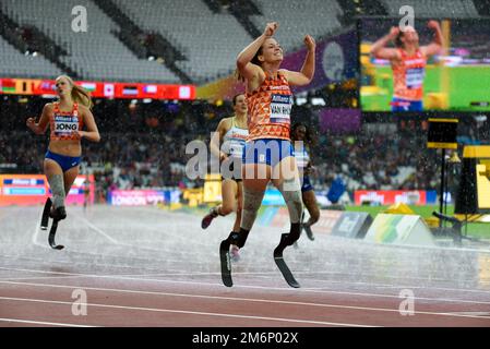 Marlou van Rhijn, mit dem Spitznamen Blade Babe, gewann in den 200m T44 Jahren Gold bei den 2017 World para Athletics Championships im Olympiastadion. Wir Feiern Stockfoto