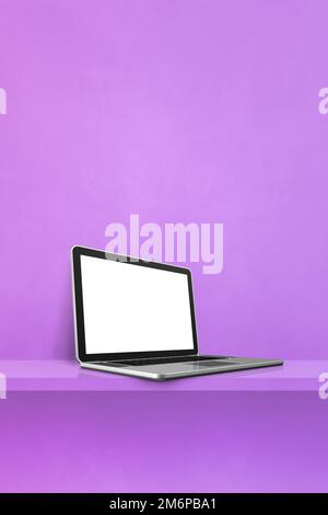 Laptop-Computer auf violettem Regal. Vertikaler Hintergrund Stockfoto