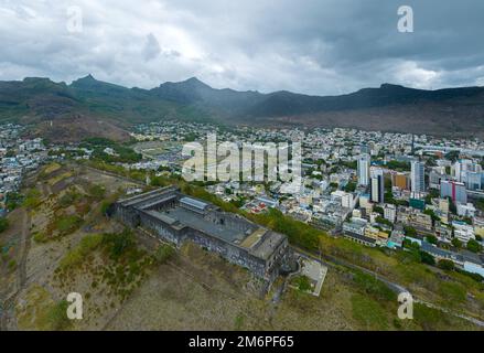 Citeadell von Port Louis Mauritius. Der andere Name ist Fort Adeliade. Champ de mars ist auf der rechten Seite. Stockfoto