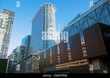 Blick auf das neue 21 Moorfields-Gebäude aus 14 Moor Lane und City Point Offices City of London Building England UK 2022 Großbritannien KATHY DEWITT Stockfoto