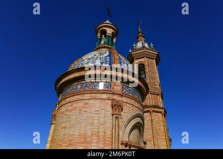 Capilla del Carmen ist eine kleine Kapelle im Viertel Triana, Sevilla, Spanien. Stockfoto