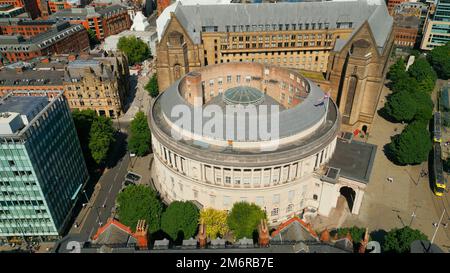 Zentrale Bibliothek von Manchester von oben - Reisefotografie Stockfoto