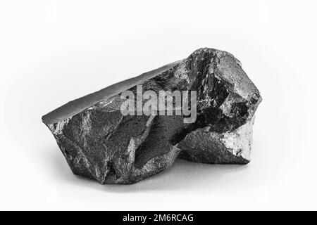 Stahlerz, hergestellt aus Eisenerz, Kohle und Kalk. Metalllegierung, industrielle Verwendung. Stockfoto
