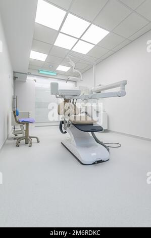 Innenraum der Zahnmedizin Arztpraxis, spezielle Ausrüstung Stockfoto