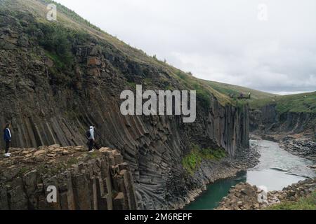 Islands berühmte Basaltsäule Studlagil Canyon Stockfoto