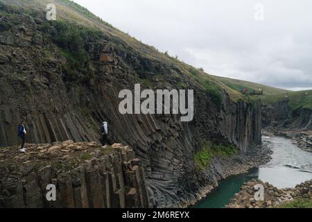 Islands berühmte Basaltsäule Studlagil Canyon Stockfoto