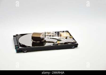 Plattenlaufwerk mit 2,5 Zoll Größe, Datenschutzkonzept Stockfoto