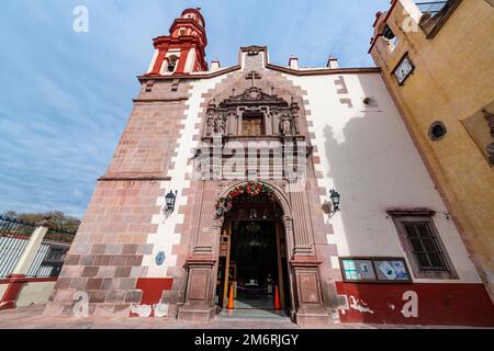 Parroquia de Santiago, UNESCO-Weltkulturerbe Queretaro, Mexiko Stockfoto